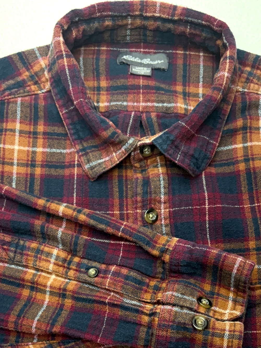 Eddie Bauer Plaid Flannel Shirt Mens L Burgundy Navy Orange Cotton Button Up